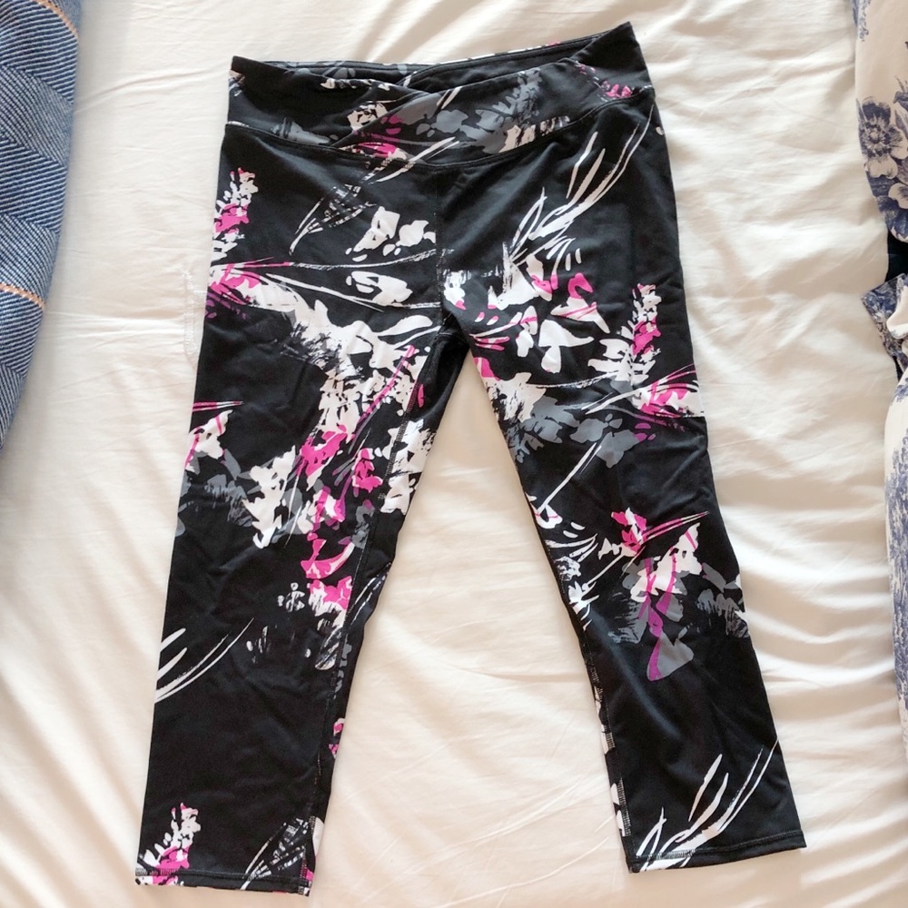 Fabletics workout leggings size medium